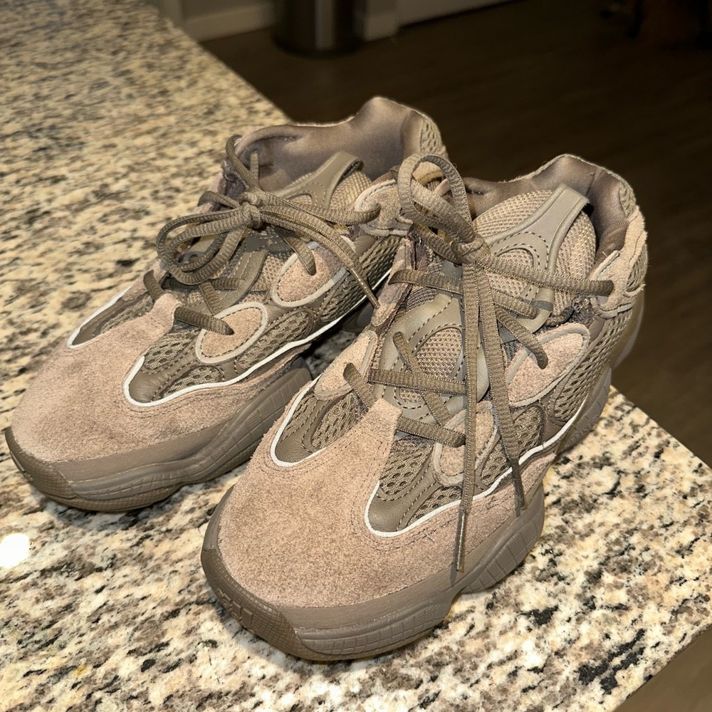 Adidas Yeezy 500 “Brown Clay” Sneakers